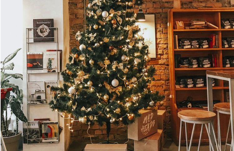 Elevate Your Holiday Decor with a 9-Foot Christmas Tree with Lights